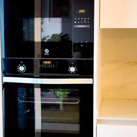 Sea View-higueron Beauty דירה פואנגירולה