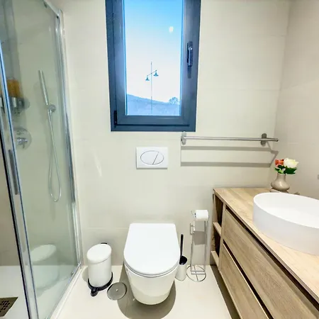 Sea View-higueron Beauty דירה