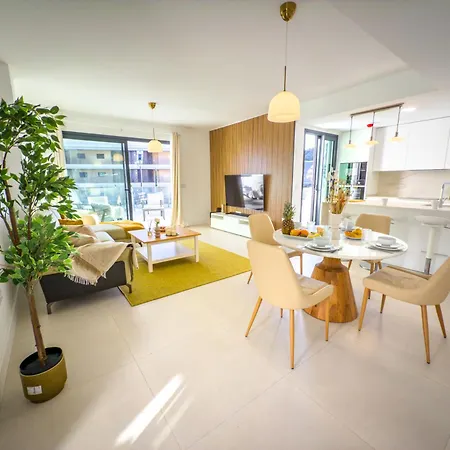 Sea View-higueron Beauty דירה *